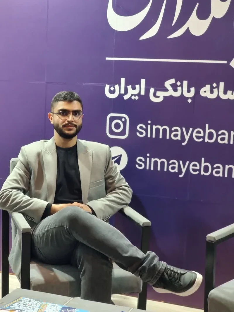 نماینده رابینسود در گفتوگوی تلویزیونی سیمای بانکی ایران در نمایشگاه تراکنش